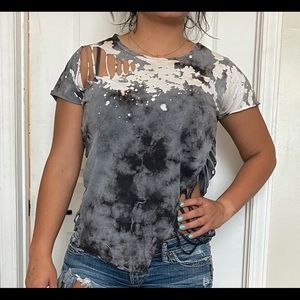 Cute distressed top